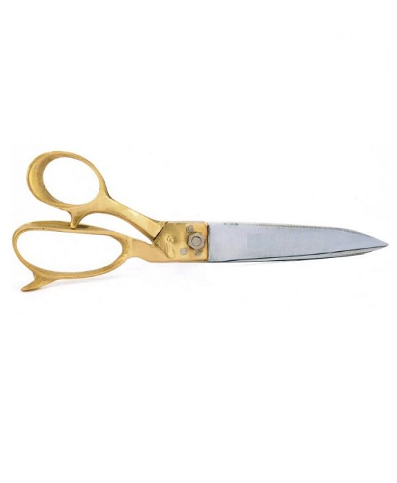 Мəжбүрлеп басқа қыздың мысығын жалап